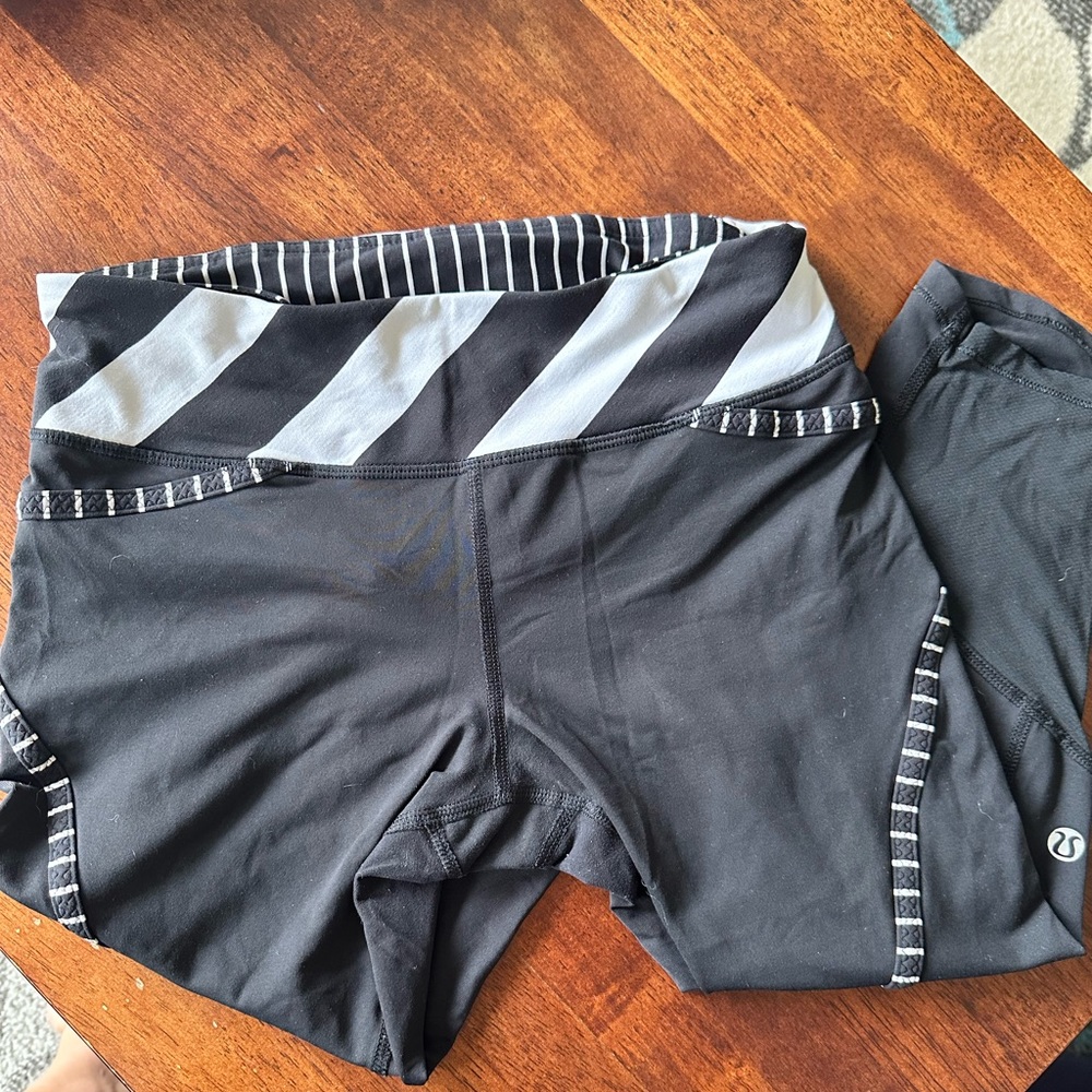 Lululemon Running Crops
